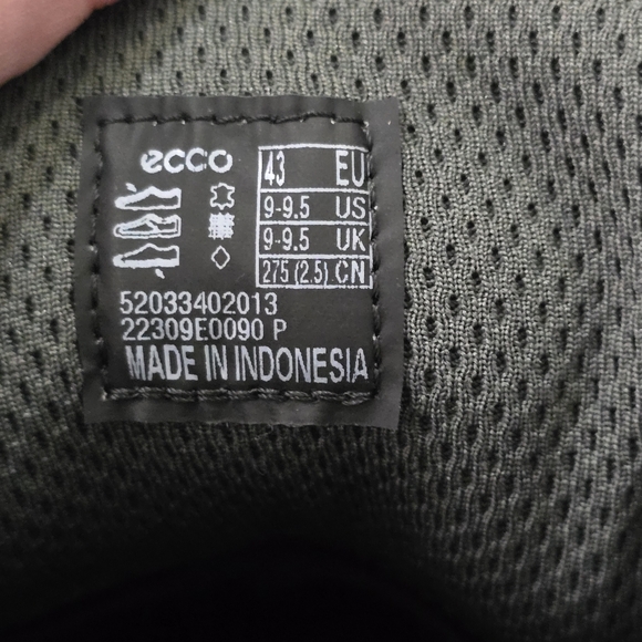 Men's Gray ecco Chukka Boots s-lite hybrid goretex Worn Once 9-9.5 - Picture 9 of 9